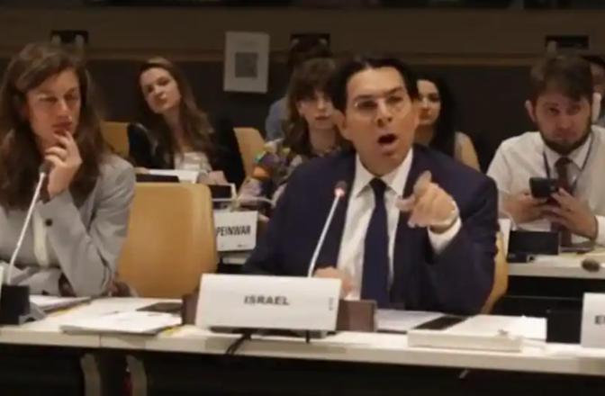 联合国爆发恶战！以色列代表当场发飙，指着联合国官员鼻子怒骂闭嘴..
 
以色列常