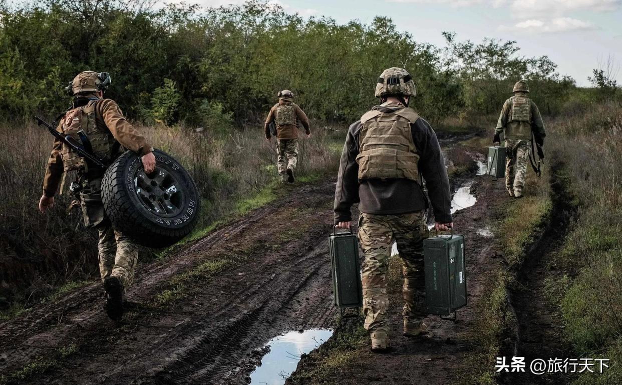 红军城战局 180 度反转，乌克兰设下致命防御陷阱，依托城区工事与隐蔽据点阻击，