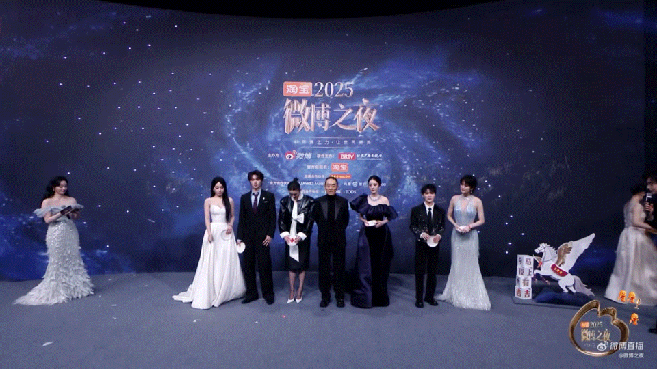 惊蛰无声剧组太权威了 这阵容真的顶！张艺谋带领《惊蛰无声》宋佳杨幂刘耀文林博洋姚