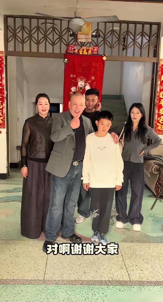 厉爸厉妈怎么也没想到拍了个视频，把老二和老二媳妇的夫妻关系暴露了，这不只是尴尬，