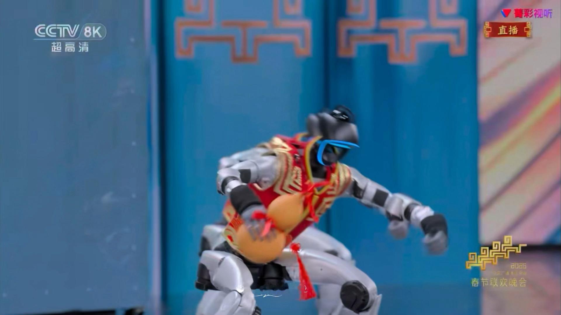 有生之年也是看上机器人给我表演的醉拳了u1s1这段真的很精彩！春晚段子大考春晚