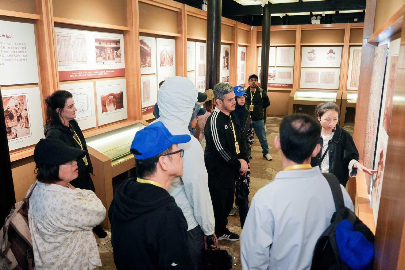 国际友人走进余姚感受千年文脉与乡村振兴新貌 4月11日至12日，60余名在甬海外