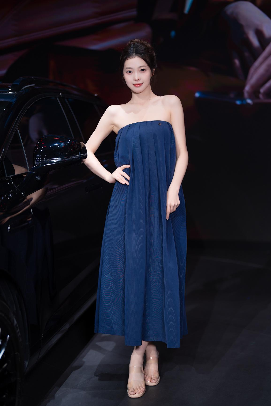 聆听猎人的车展日记聆听在广州国际车展猎人与车展 2025 广州国际车展想把图片带