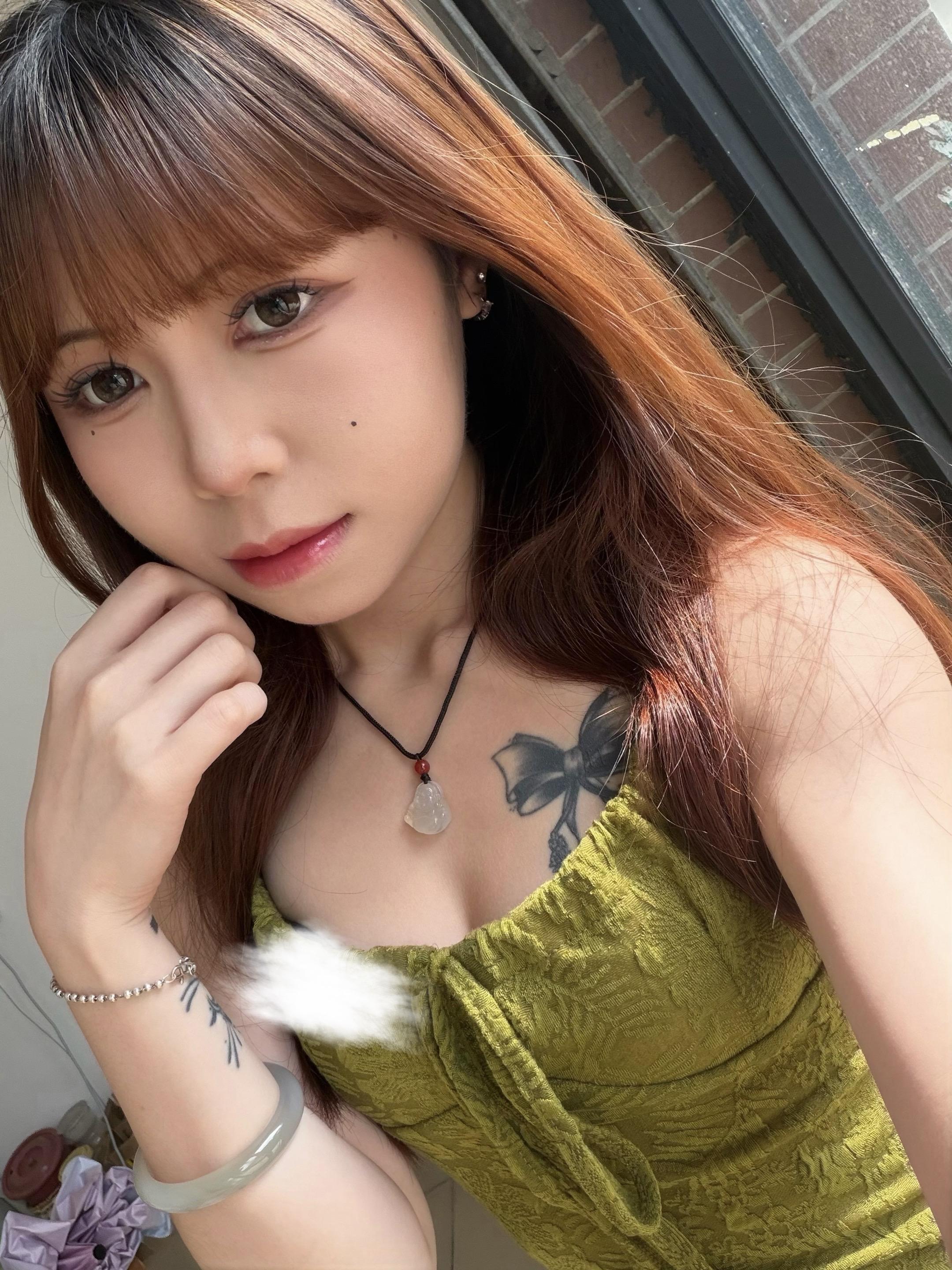 天真的女孩 承诺只有在两个人互相喜欢的时候才作数