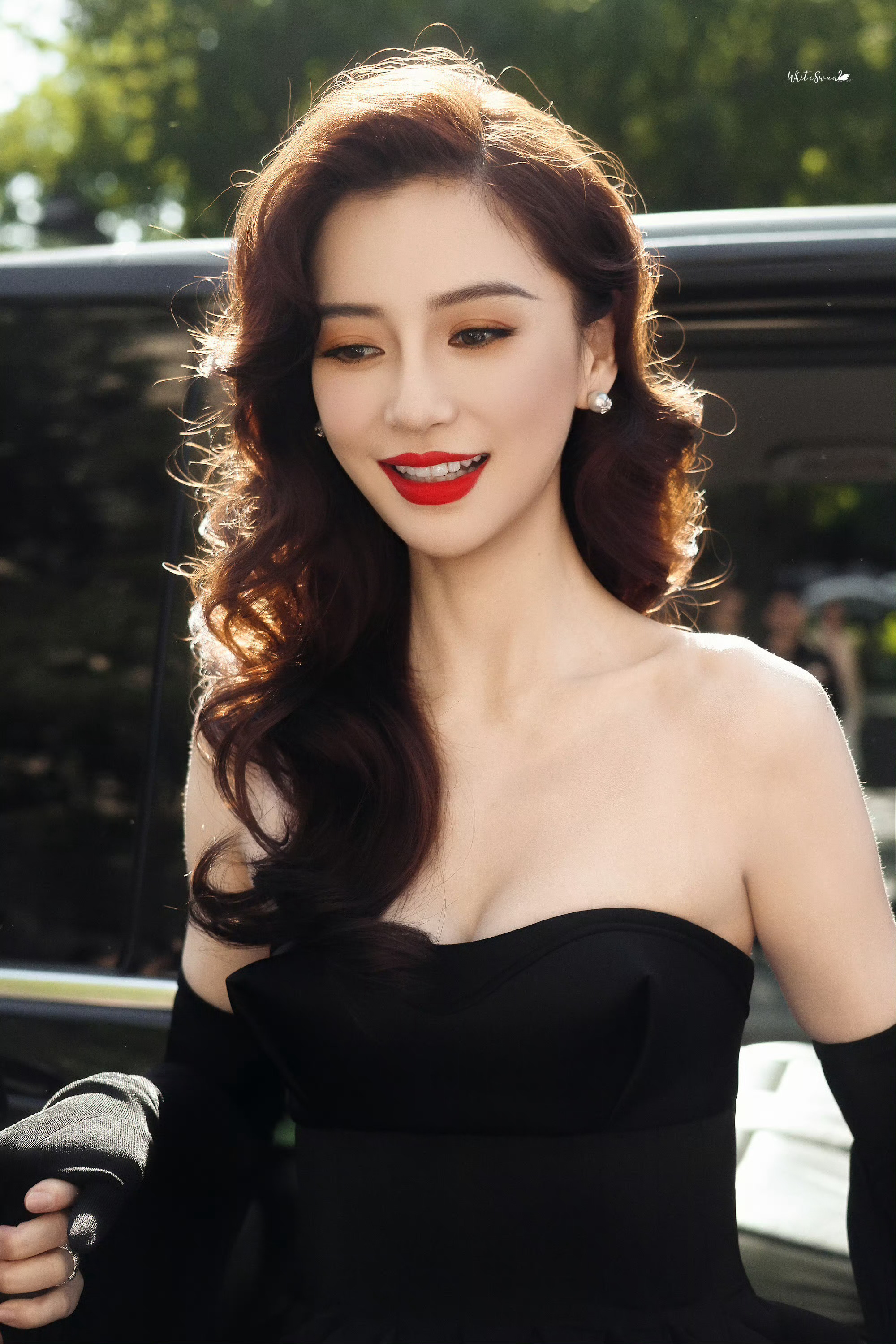angelababy 🍁angelababy你若一直在，我便一直爱