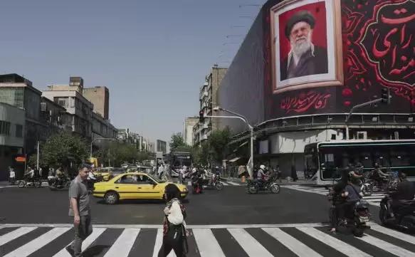 [华盛顿13日路透社]-美国总统特朗普正式通知美国国会，对伊朗的战斗于7月7日重