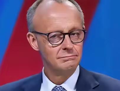 欧洲代表团即将访华，却出现了一件十分荒唐的事情：所有访华人员必须携带一次性电子产