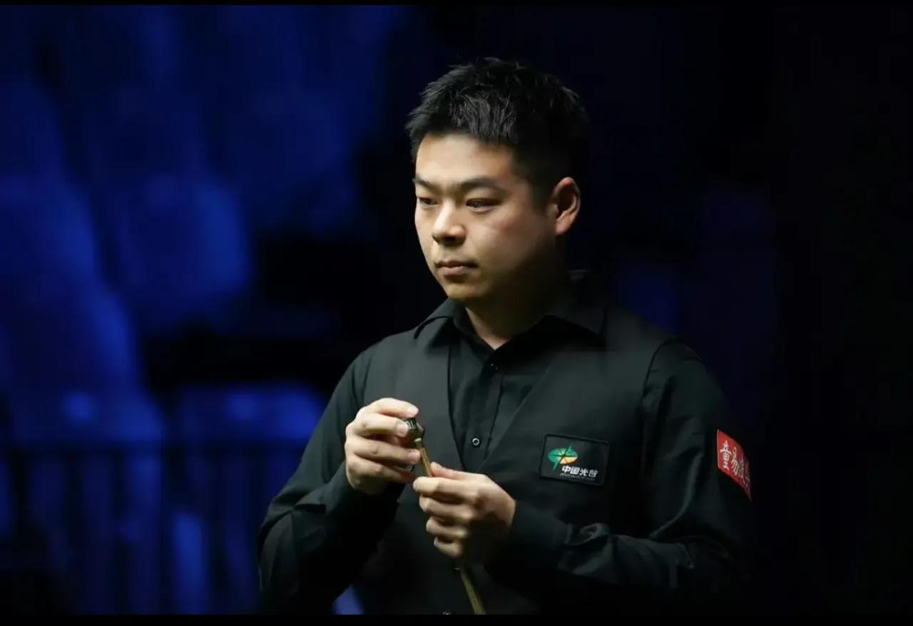 五人晋级十六强   暂无中国选手
       
       斯诺克深圳公开赛