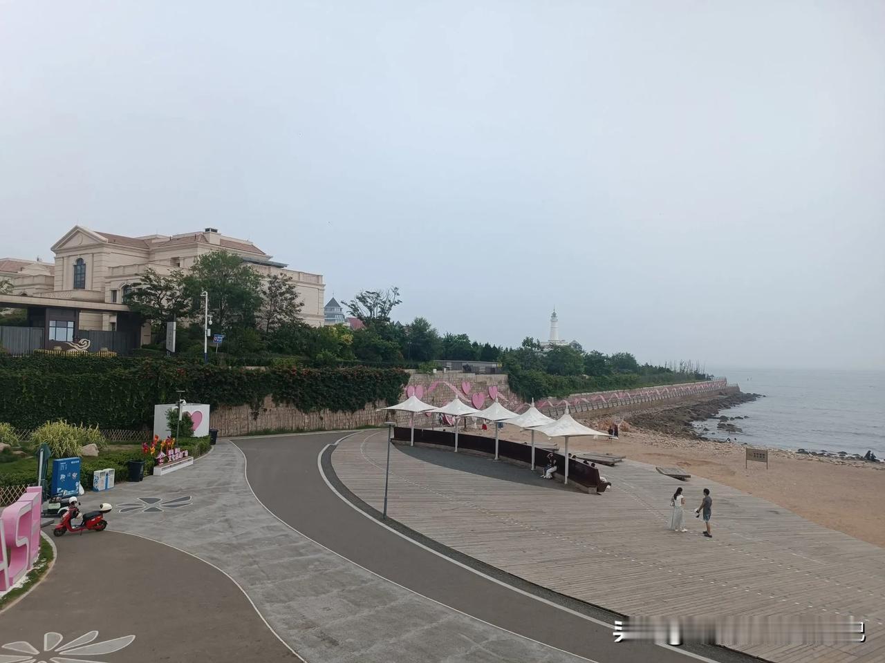 海边美景，好看呀完了应该多出去转转