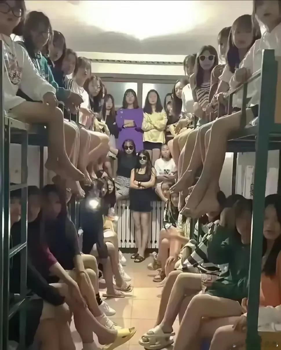 这个宿舍是什么专业？ ​​​