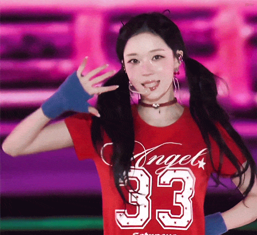 她就这样让我和我的互关们死心塌地 