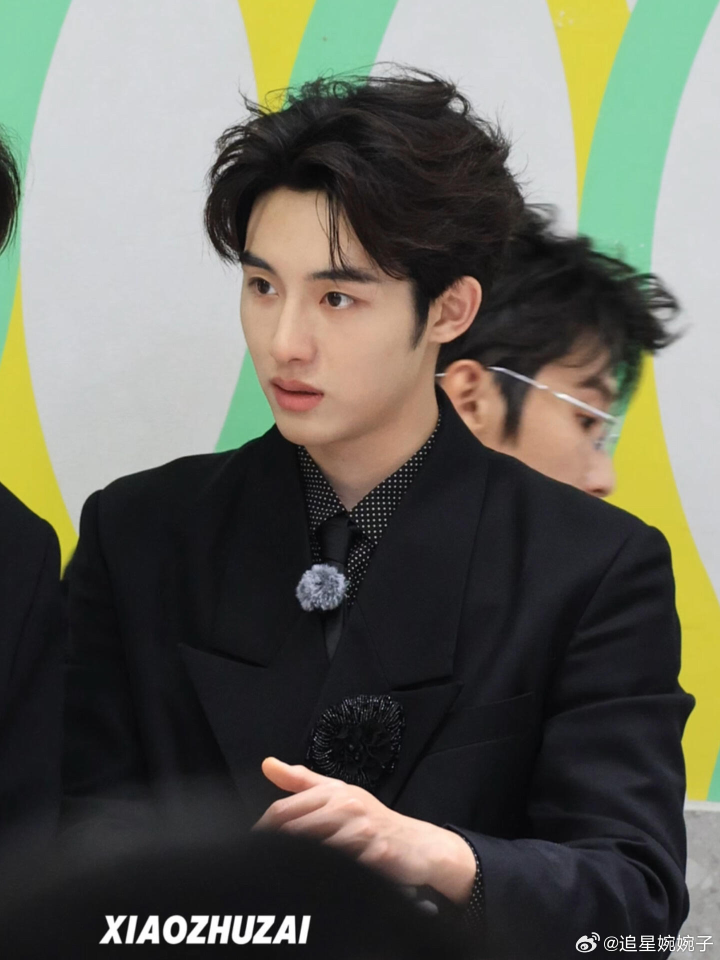 董思成主动报备未婚无子风华合伙人史无前例的自我介绍！董思成主动报备未婚无子，幽默