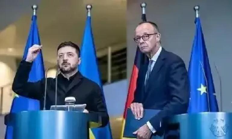 就在刚刚

北约突然宣布了。
2025年12月，布鲁塞尔部长会上，北约秘书长斯托