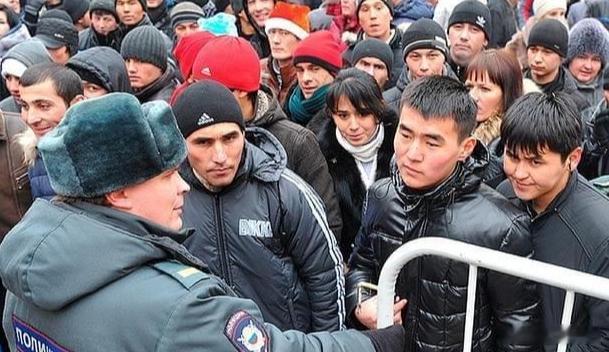 大批中国人赴俄罗斯淘金！据俄罗斯《公报》（Vedomosti）援引跨部门统一信息