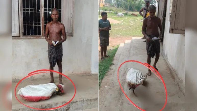 印度男子扛姐姐遗骸到银行取钱 印度一名男子姐姐去世后，想取出其仅有的19300卢