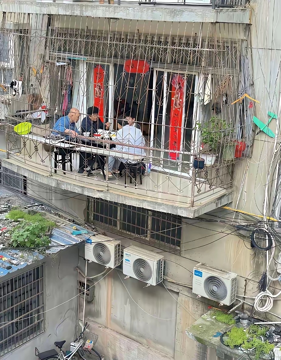 来个物理课代表，这安全不？ 