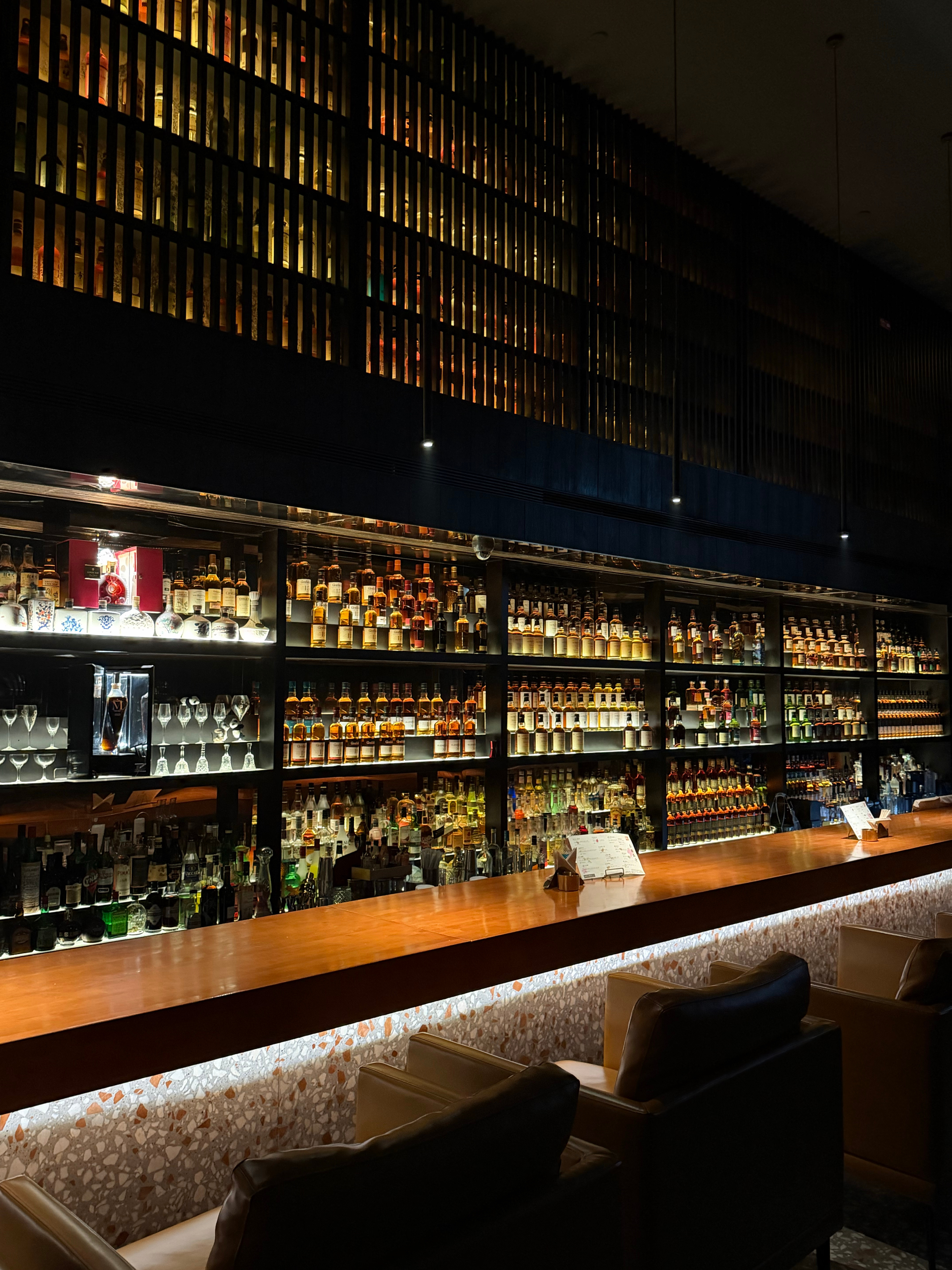 落地抽了八十壶 成都·帷幔Lounge
