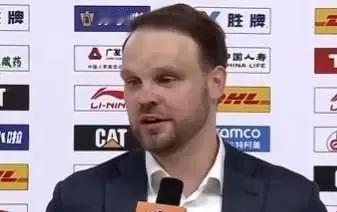 太扎眼了！布扎斯一接手就三连胜！潘江执教短板彻底暴露，同一支山西队换个教练就像换