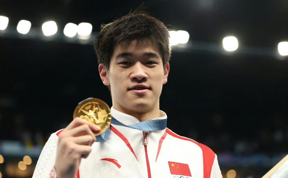 #潘展乐 清醒#他真的很清醒，知道自己要什么！因为冠军而来的粉丝也会因你不再是冠
