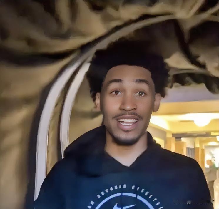马刺超级新秀哈珀赛后说出了心里话：这绝对是我参与过最疯狂的比赛，没有之一！

西