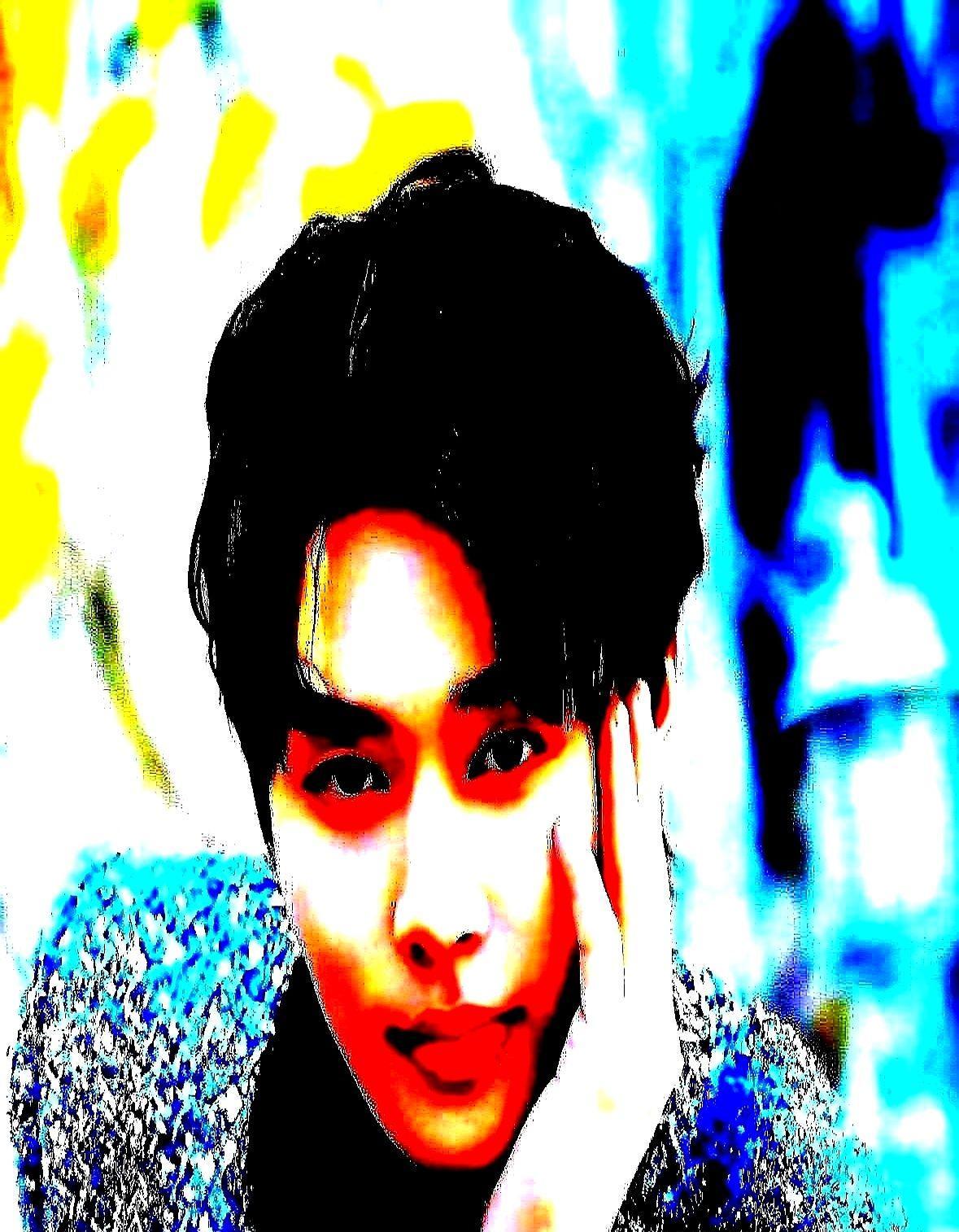 短剧没人看了？
不是没人看，是没人愿意被当傻子骗了。
过去一集“总裁误会我生了娃