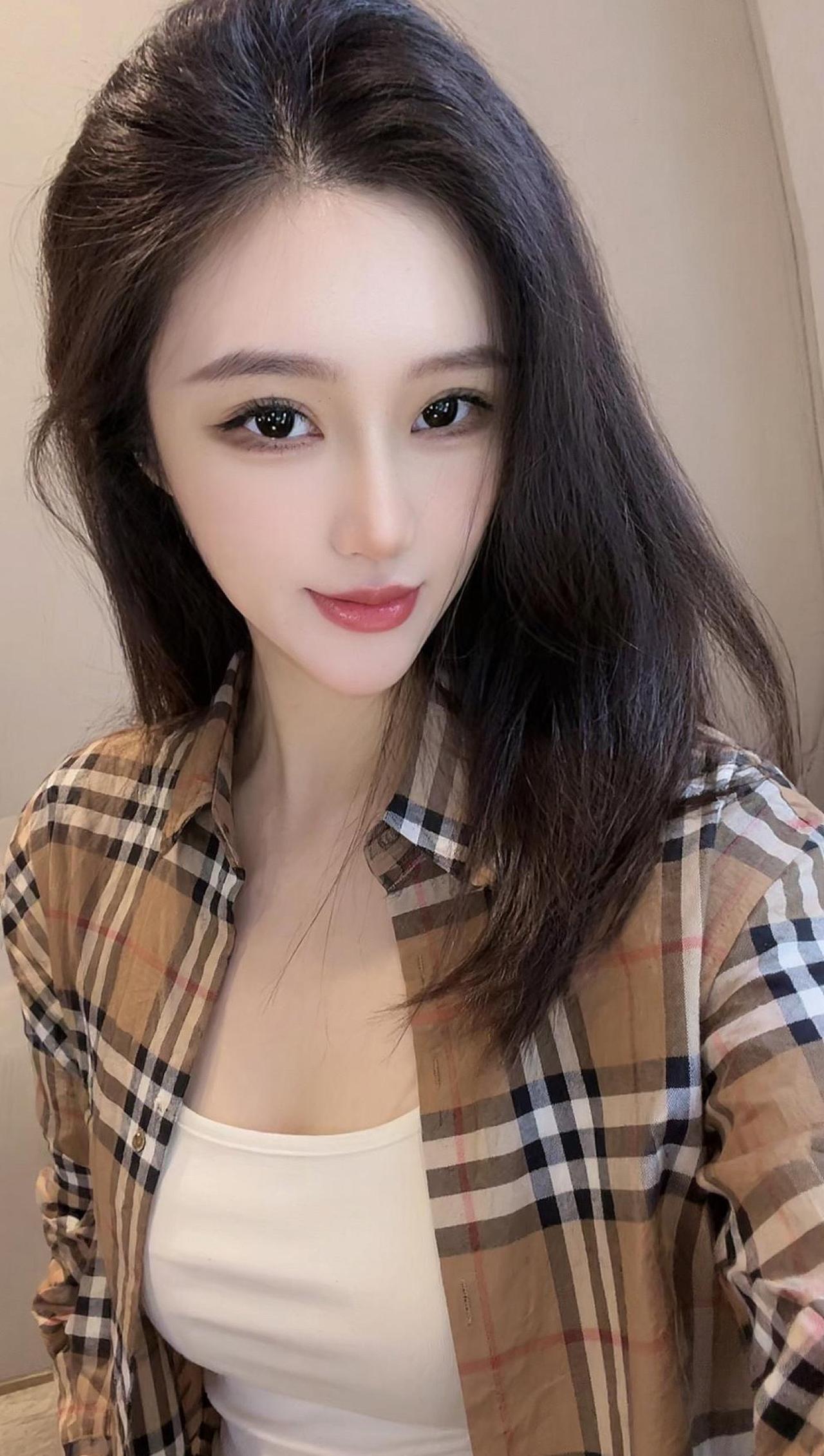 AI格子风自拍 随变ai随便玩