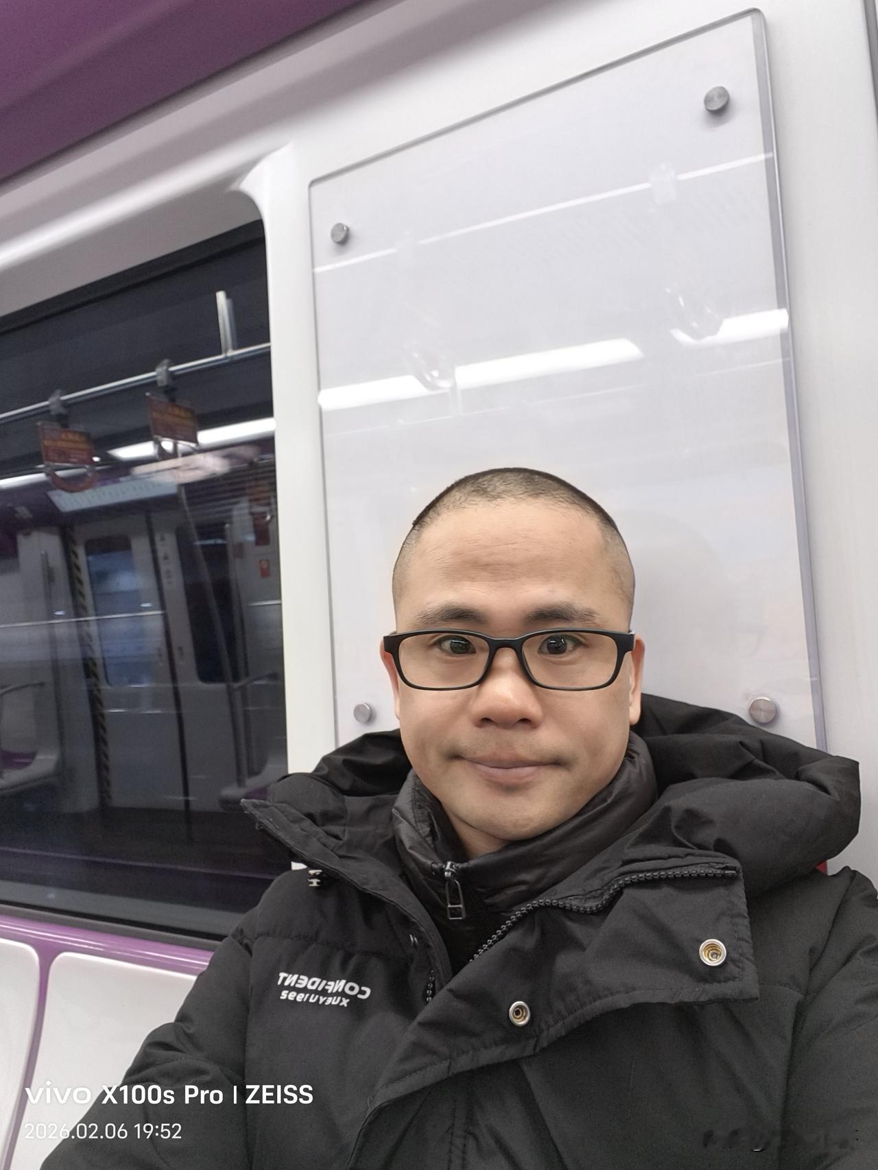 大学毕业20年，时隔10年再回武汉。心中很期盼，但没有太激动。此刻的我就像一个踏