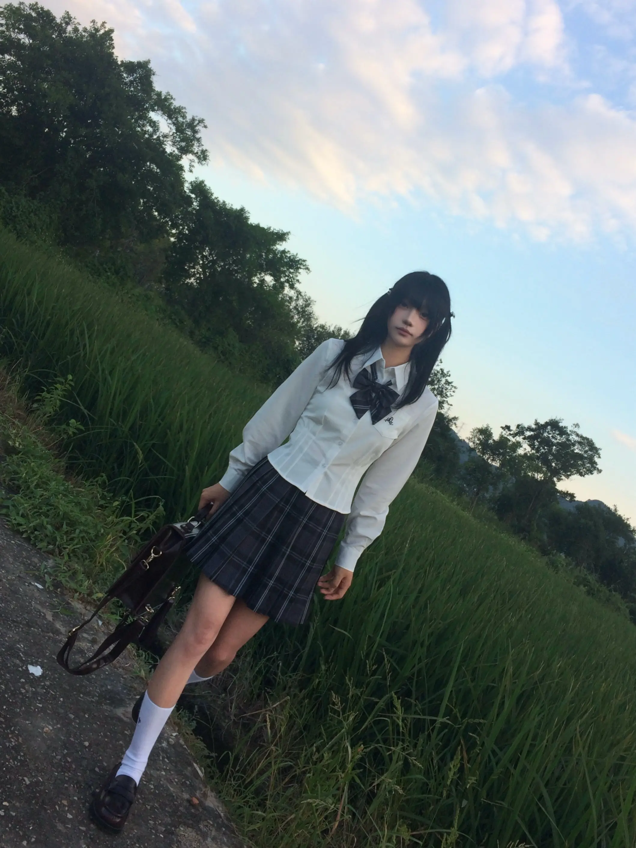我还在这等你。