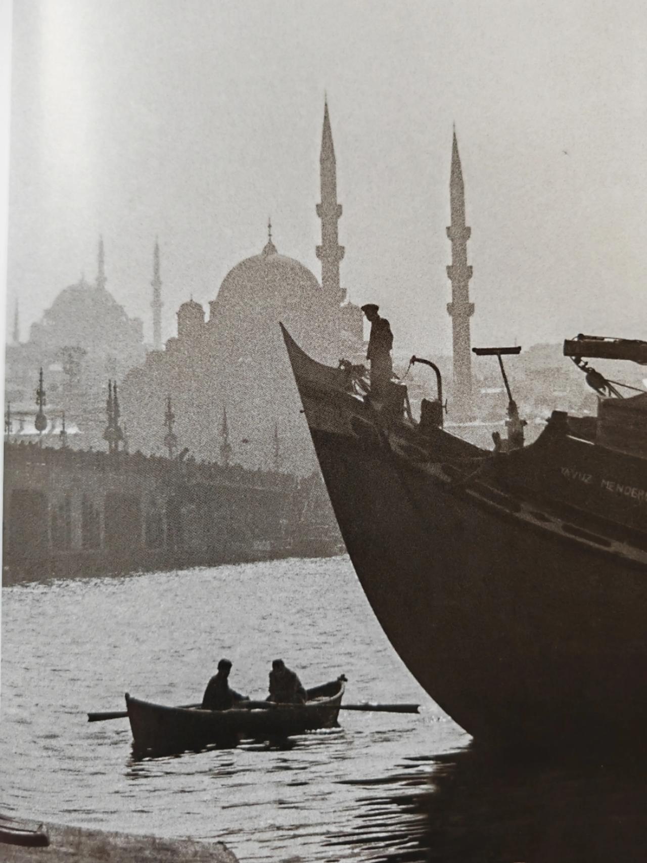 不仅仅是历史记忆，在于匆匆一瞥，赋予城市灵魂。看伊斯坦布尔之眼阿拉古勒的照片，需