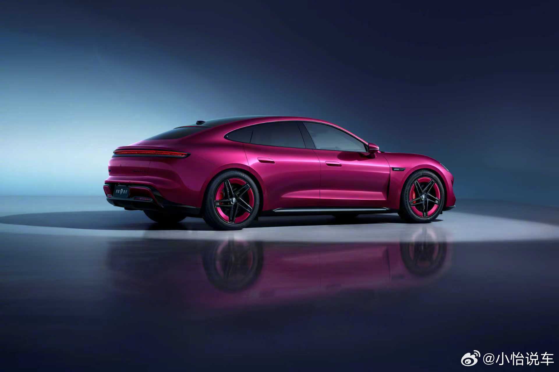 尚界Z7十款车色全部亮相尚界Z7竟然一下子放出来十款车色和19/20寸多款轮毂，