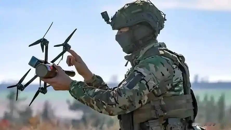 俄乌无人机绞杀战白热化，单日互轰数百架！和平僵局如何破局？
 
2026年新年伊