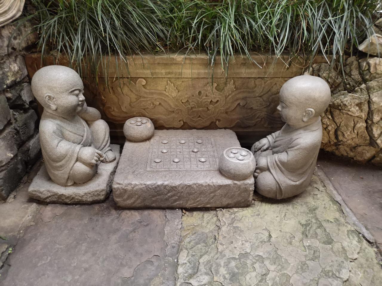 ，很多时候自己无法察觉，反倒是旁观者，可以清楚看到我们的“精彩瞬间”。