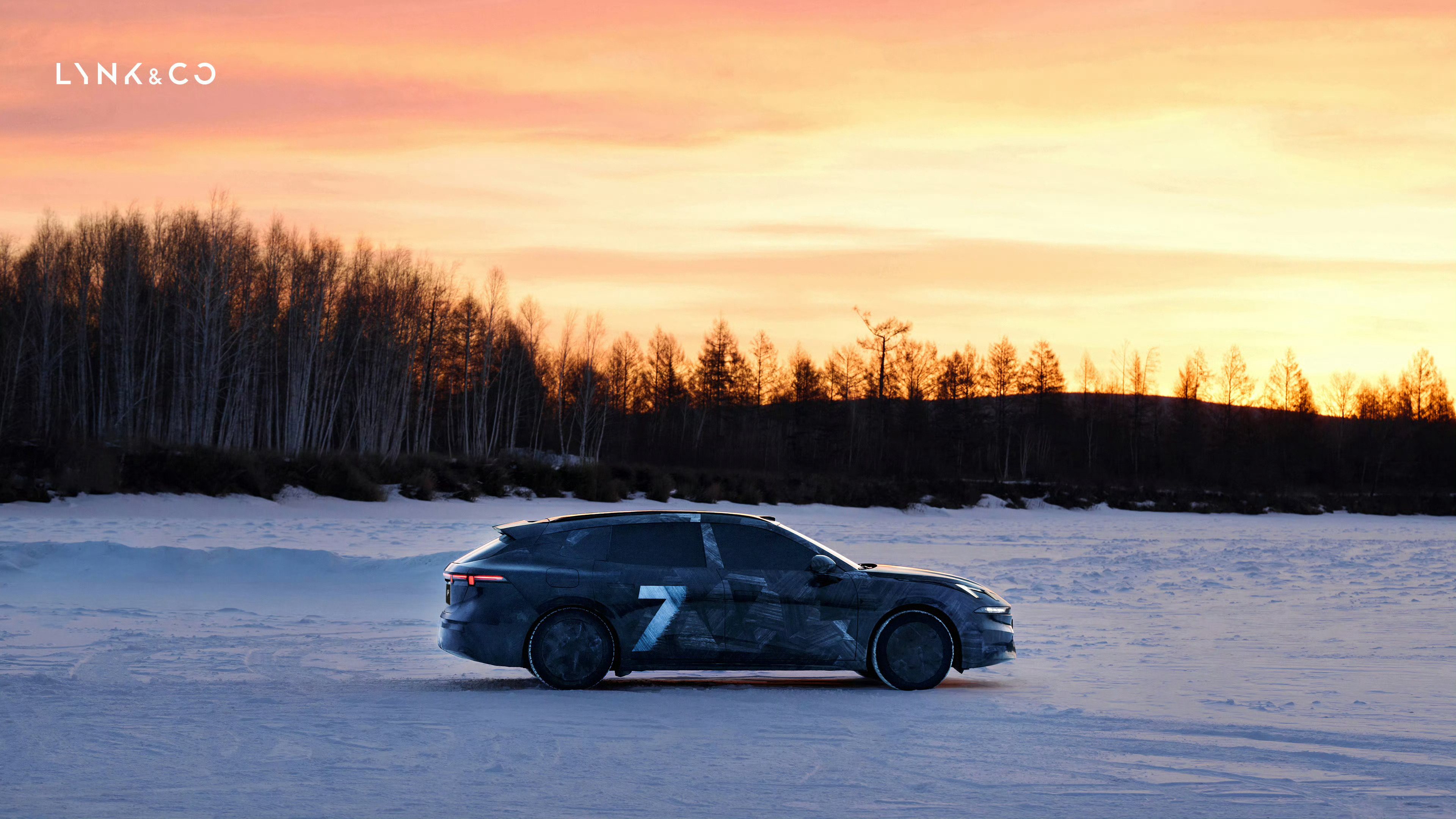 领克07 GT伪装车预告图～感觉姿态咋样？大v聊车保罗车闻愚人节