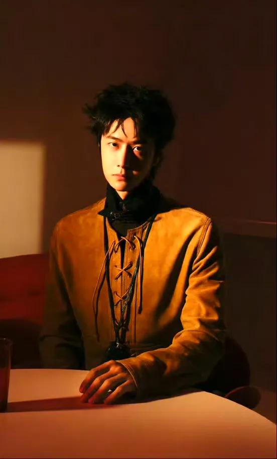 古典与现实的碰撞，金风玉露一相逢，便胜却人间无数！