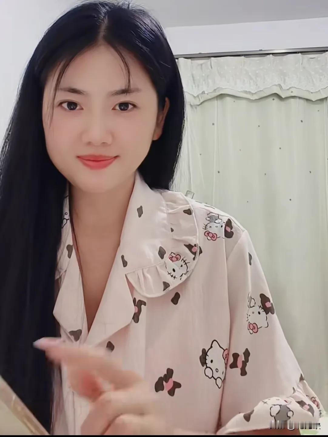 别再把小姑娘当成宝了。姐姐的温柔你根本不懂。
