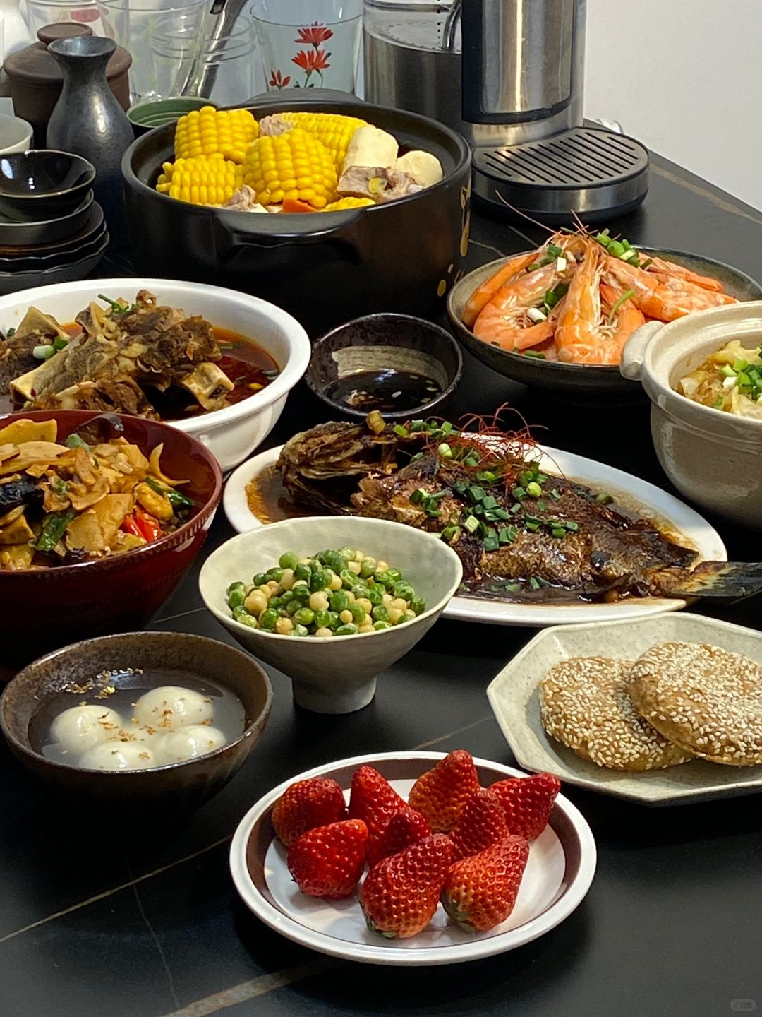今日食谱📜｜红烧鱼 牛大骨 腊肉笋 白灼虾🥢