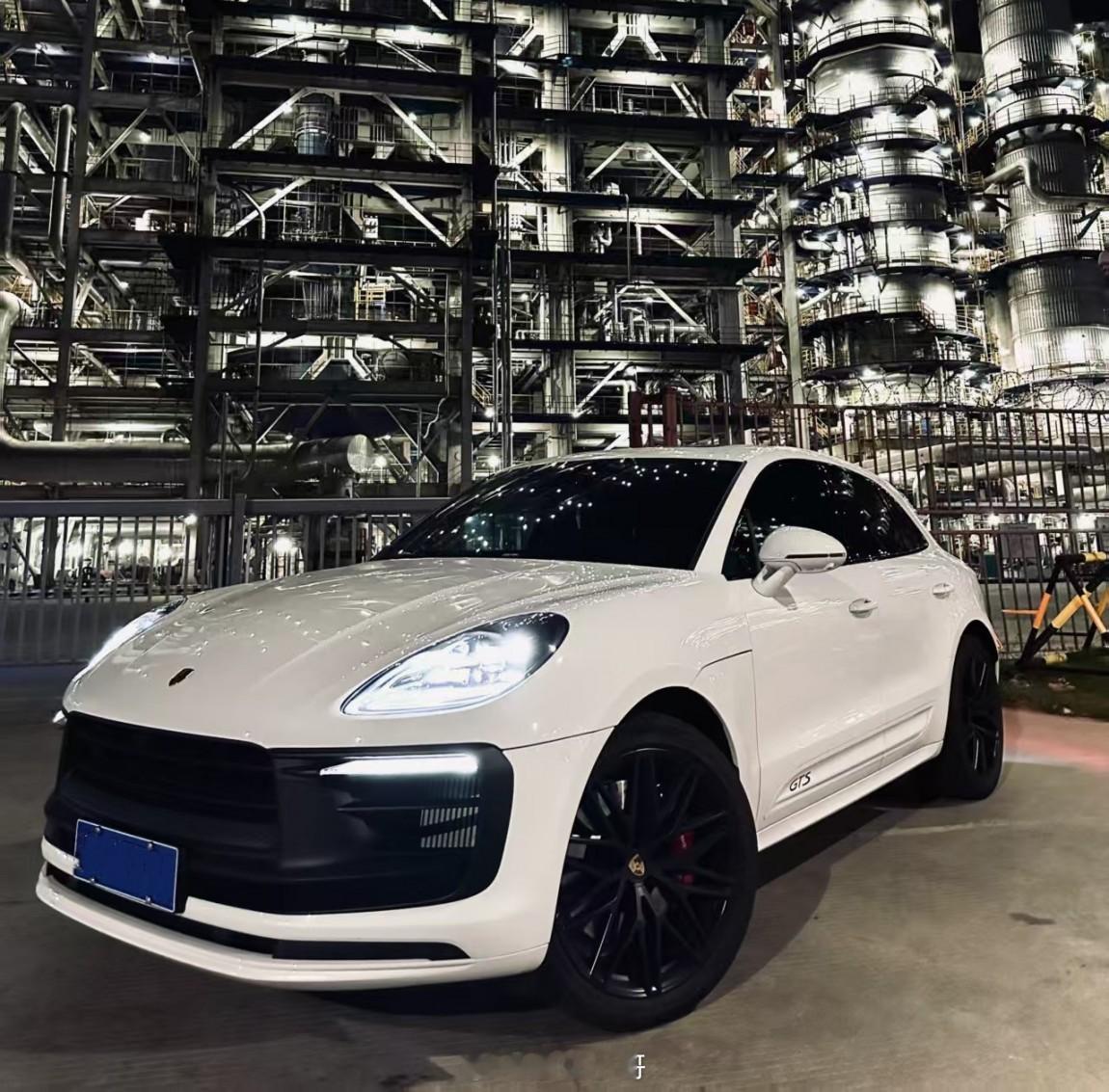保时捷 Macan GTS 2023年06月上牌，目前仪表里程11000公里车辆
