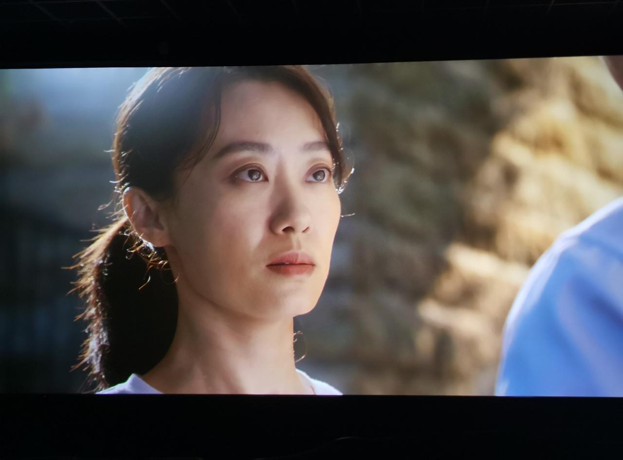 真的不如把之前的电影重映。
​Be water my friend！功夫女足 ​