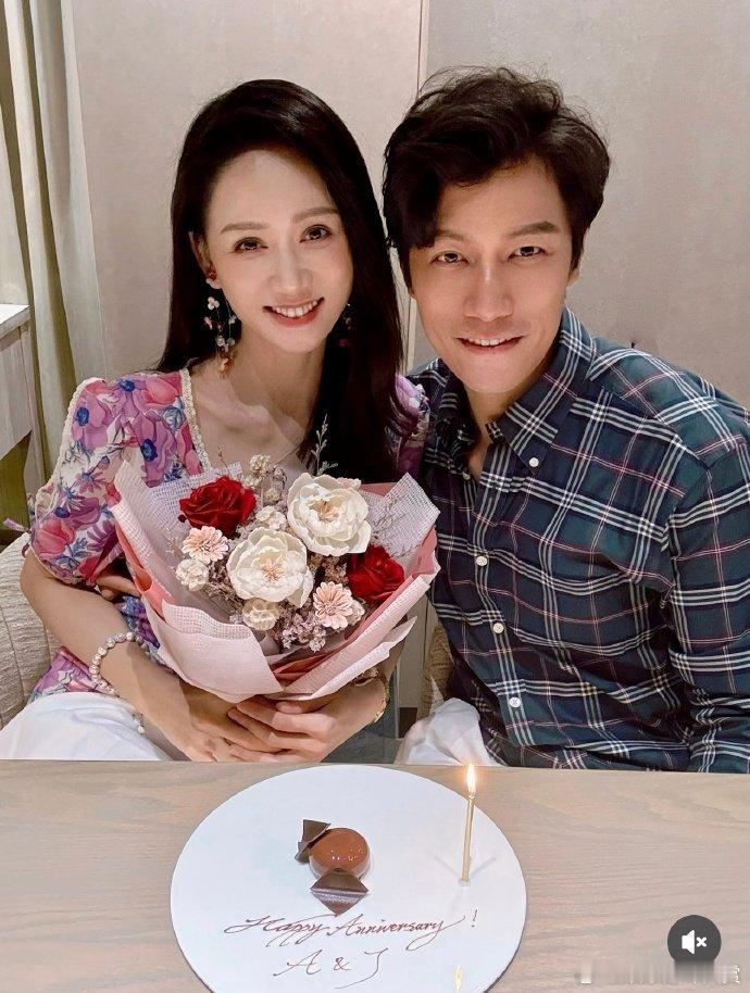 陈乔恩Alan庆祝恋爱6周年 陈乔恩Alan庆祝恋爱6周年，原来都这么久啦！陈乔