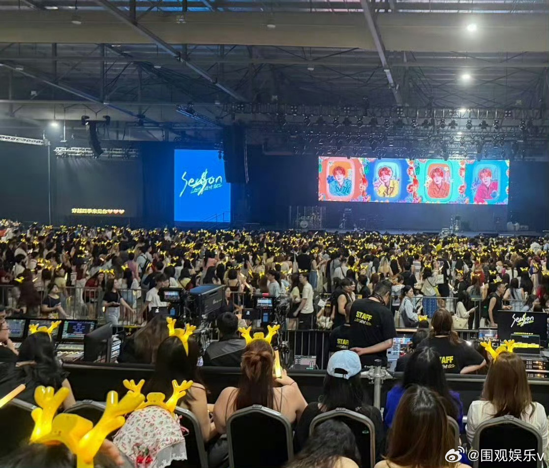 鹿晗新加坡 小鹿的海外人气恐怖如斯，初代顶流的魅力无可匹敌，情敌又多了怎么办[允