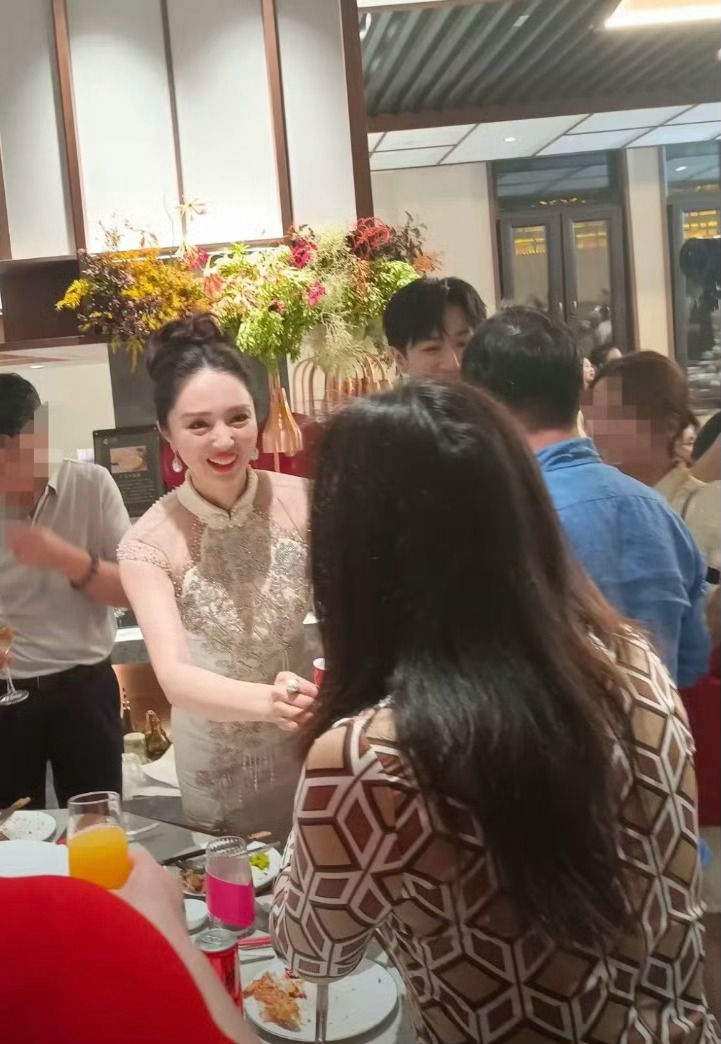 前几天董璇不是说会办答谢宴吗？已经办过了？[哆啦A夢吃驚][哆啦A夢吃驚][哆啦