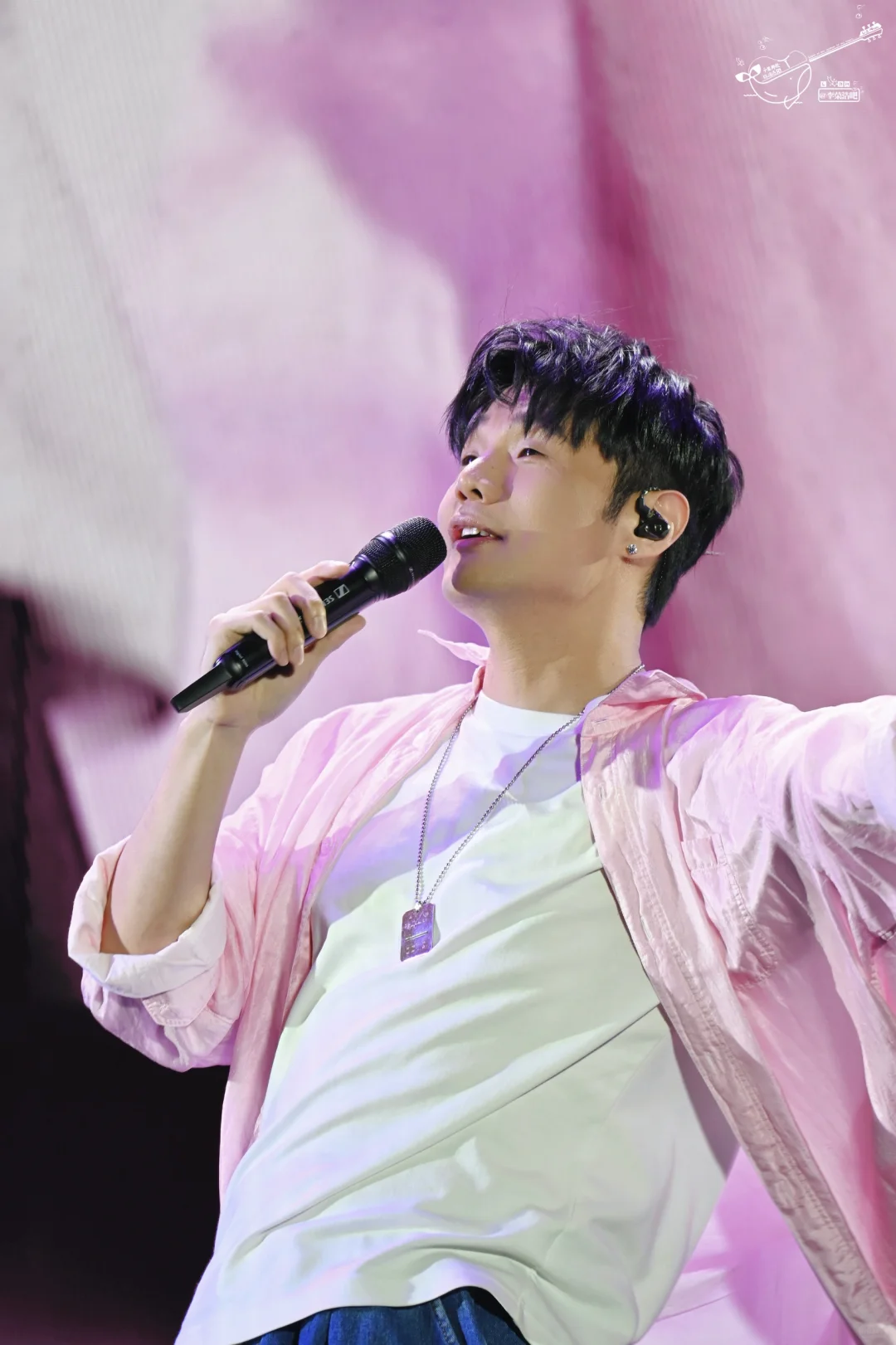 今天都在上班吗 来看看昨天上班的浩哥？