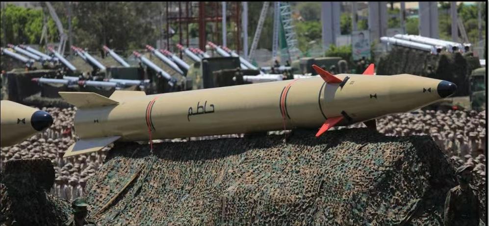 也门胡塞被逼入绝境了！也门胡塞武装领导人警告以色列:“也门胡塞导弹将打击在索马里