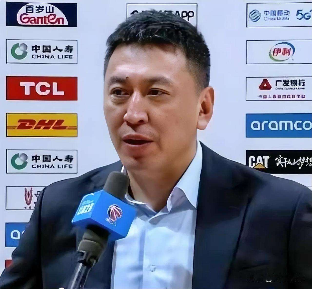 太意外了！浙江竟然93-105不敌新疆，王世龙批评这5人表现不合格是输球原因！

