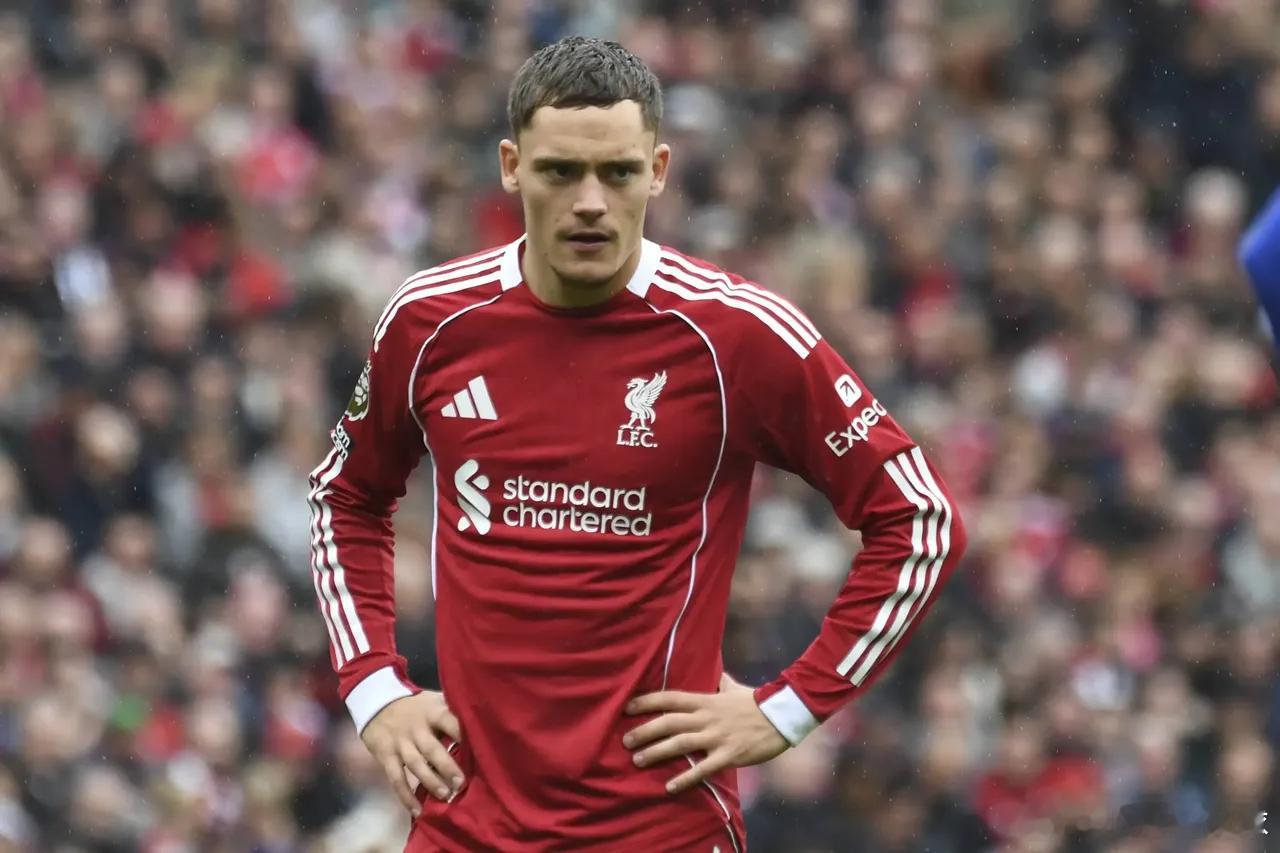 阿森纳vs曼城英超新援正面交锋，谢尔基完胜！少踢八百余分钟，进球多三球、助攻多三