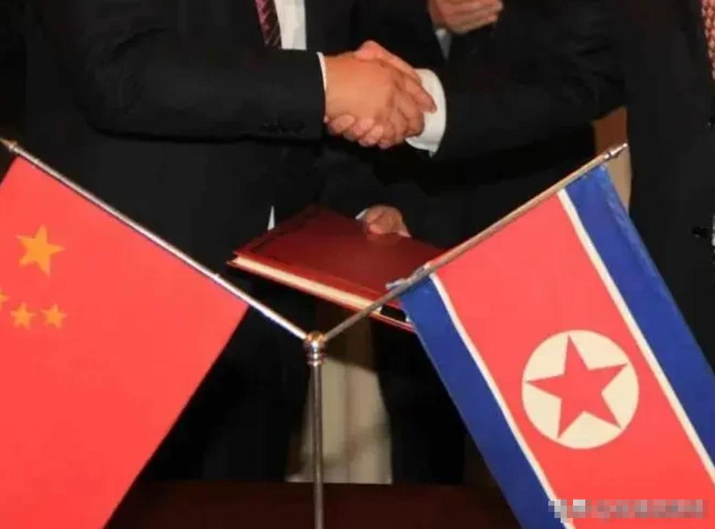 中国确实帮了大忙。如今，在金正恩领导下，朝鲜正展现出值得关注的新变化。而随着朝中