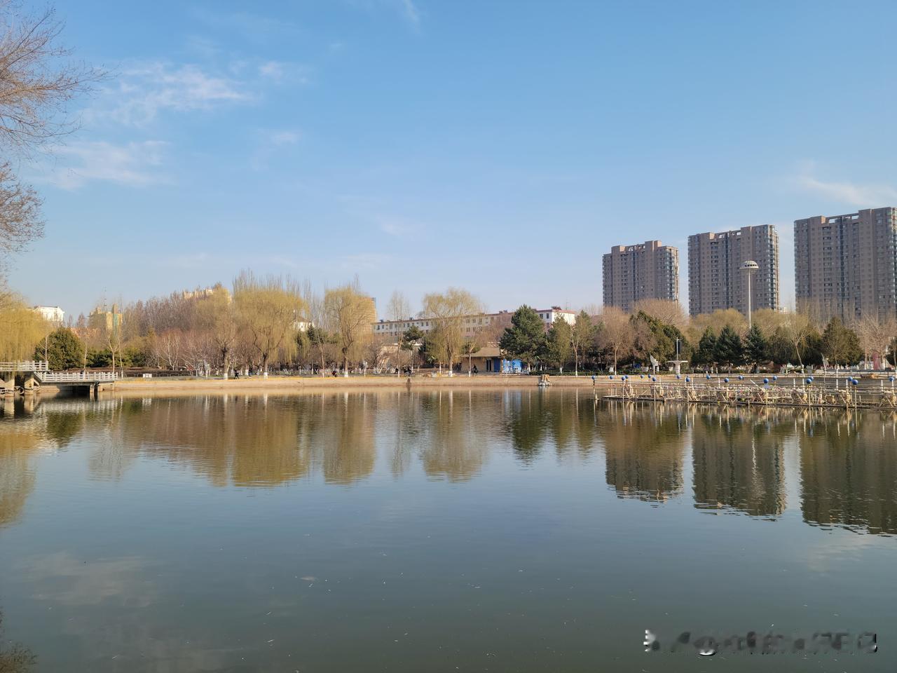 昨天看到一则消息，说我们内蒙古获自由贸易实验区，包括呼和浩特、满洲里、二连浩特三