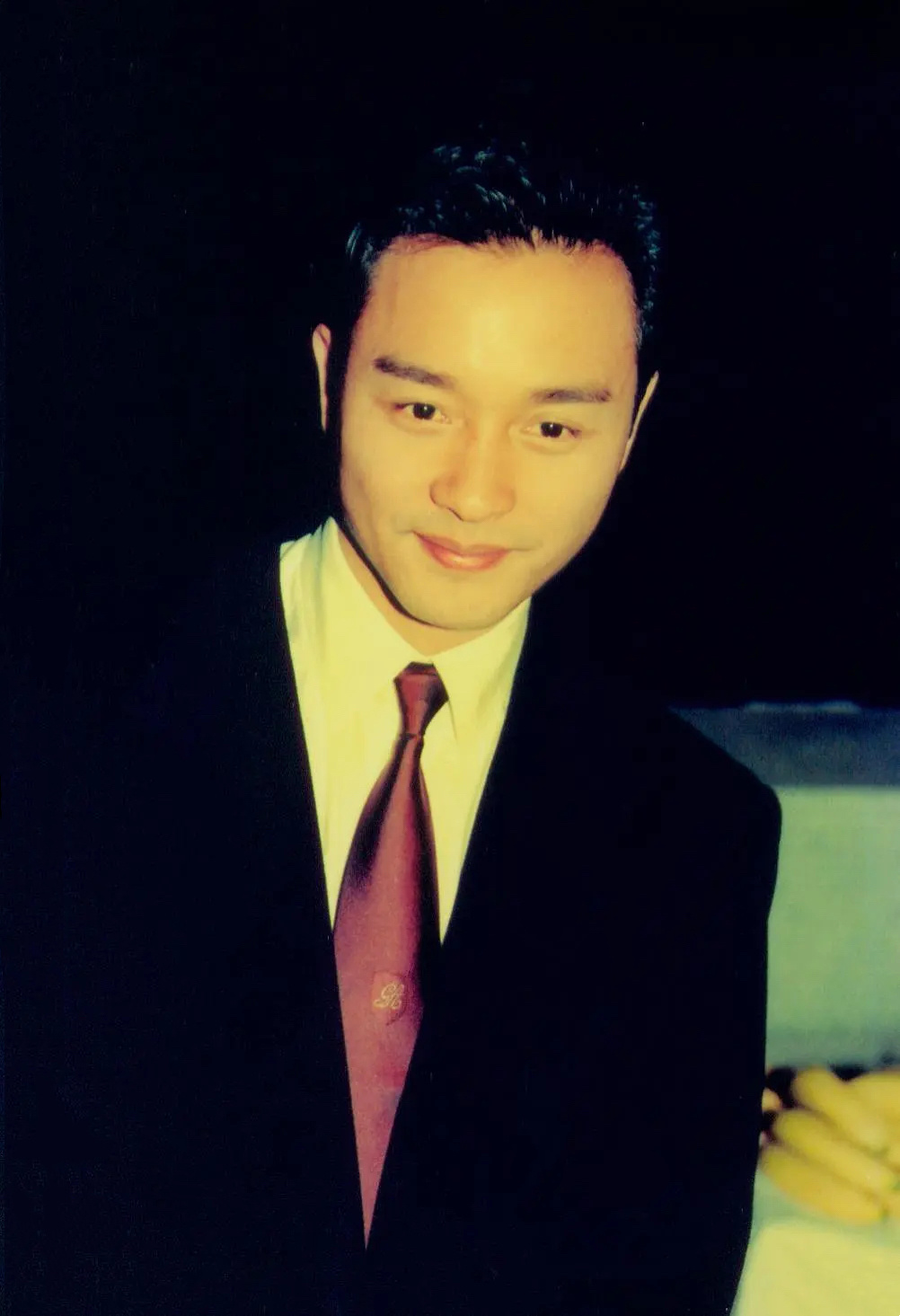 1990年12月14日《阿飞正传》首映礼上的张国荣 