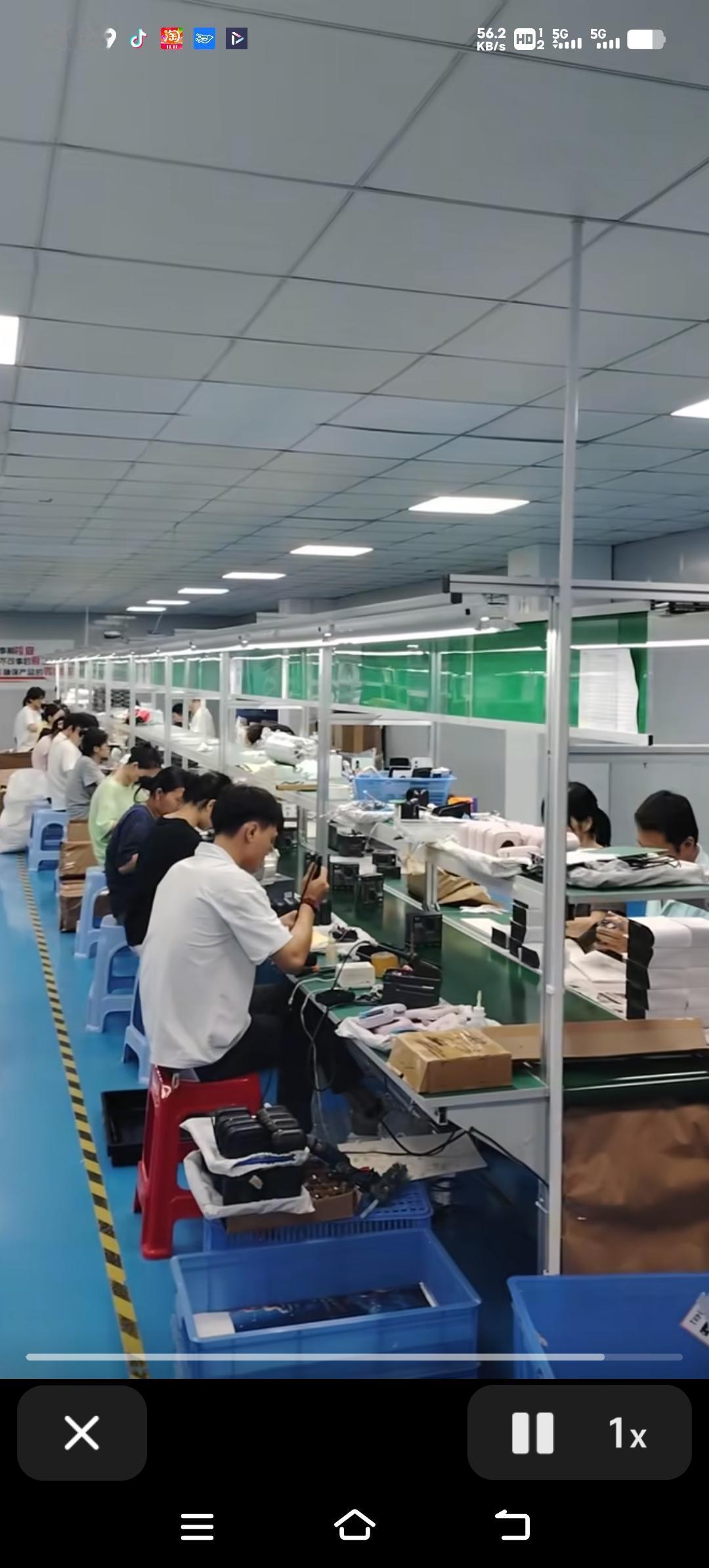 从囚犯到老板：他出狱1年半创办4家工厂，3成员工是刑释人员，月薪6000包吃住
