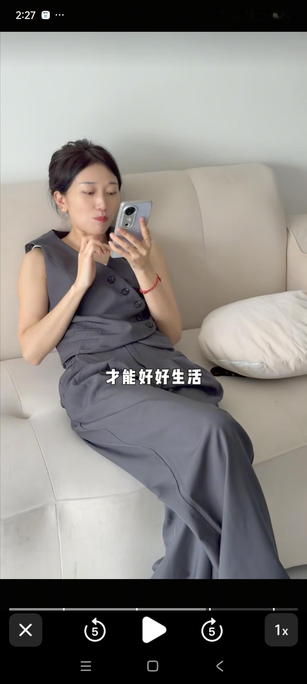 林丽一个人去浙江杭州了，一个人租了房子，他说自己今年36岁，下定决心重新开始打拼